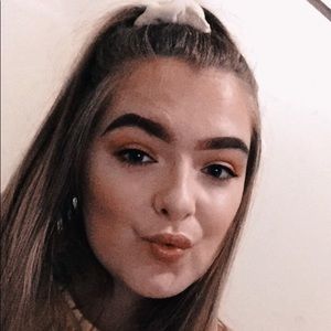 Meet your Posher, Mel